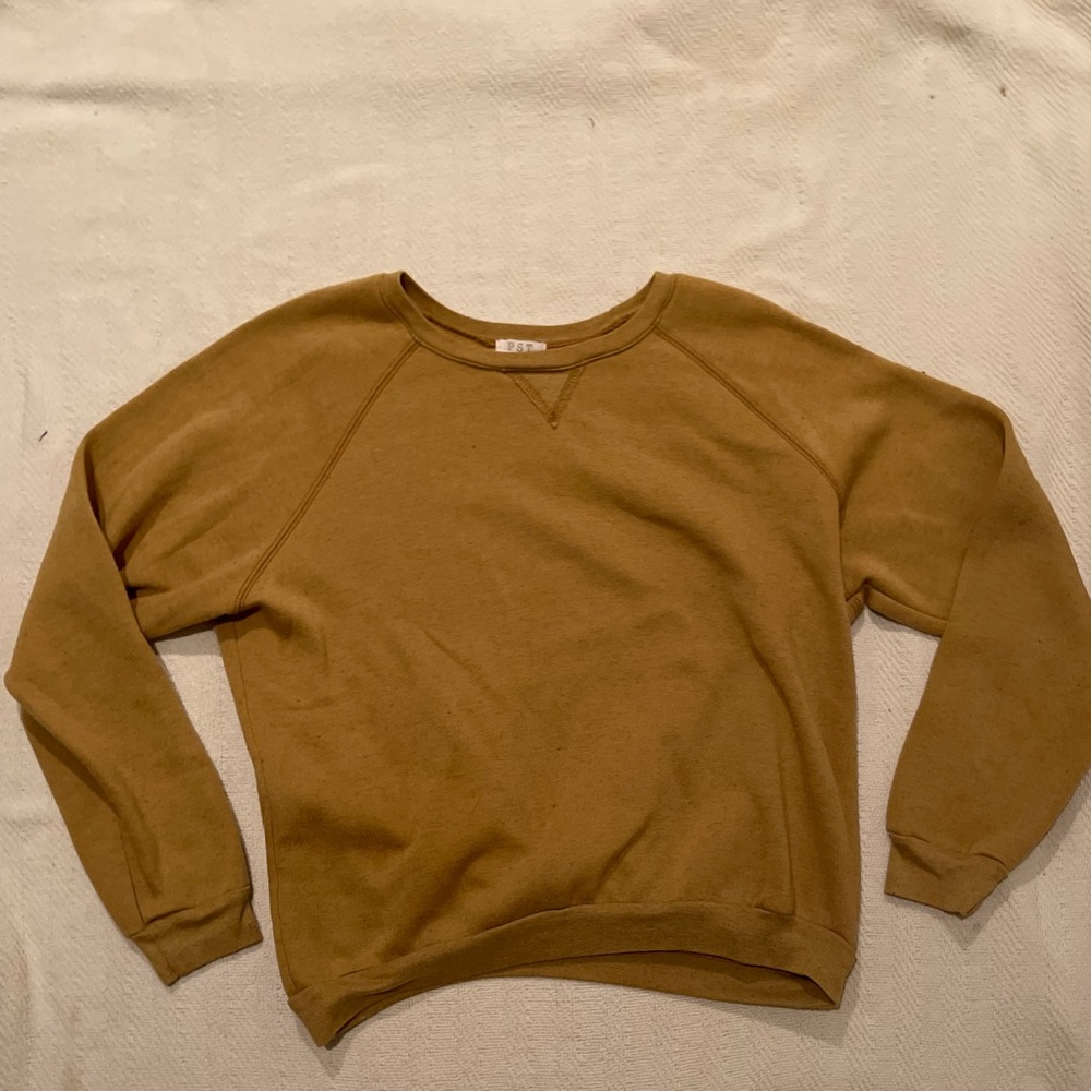 PST cropped sweater